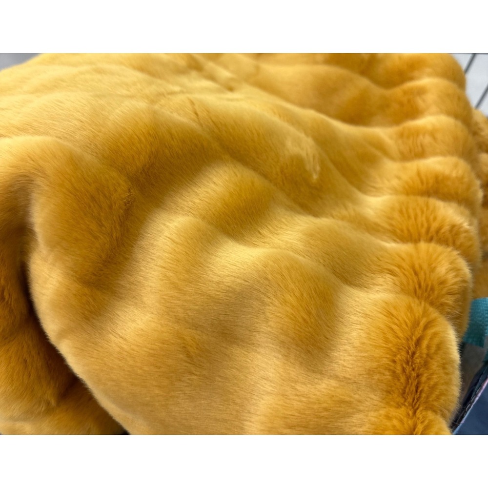 Mustard Yellow Faux Fur Fabric Remnant Plush Ribbedβ Texture 20x25 Craft Sewing
